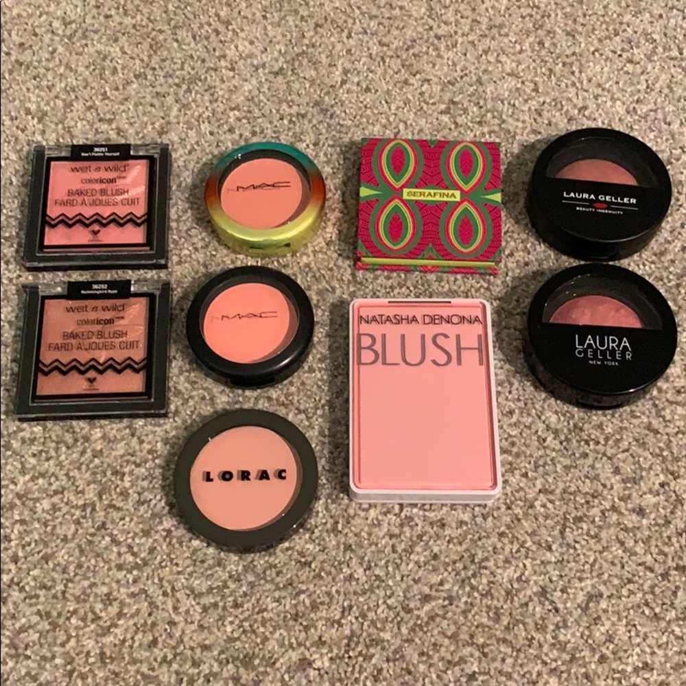 Lot of 9 blushes